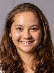 Julia Sveen