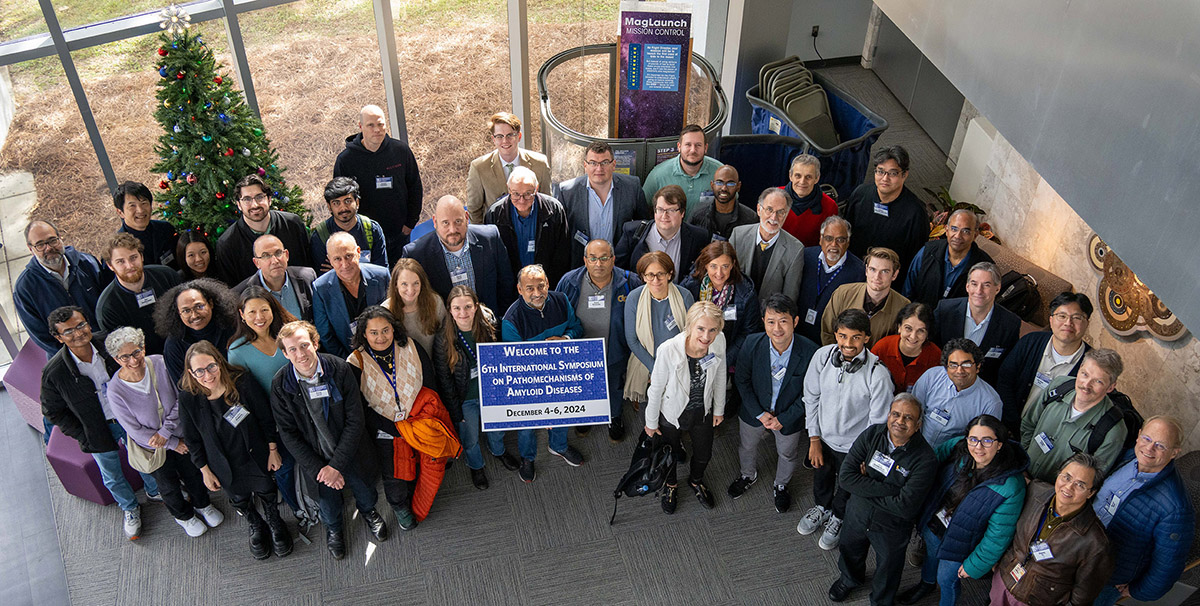 International Symposium on Pathomechanisms of Amyloid Diseases group photo