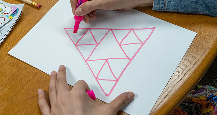 Drawing triangles
