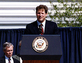 Vice President Al Gore addresses the crowd at the lab's 1994 dedication.